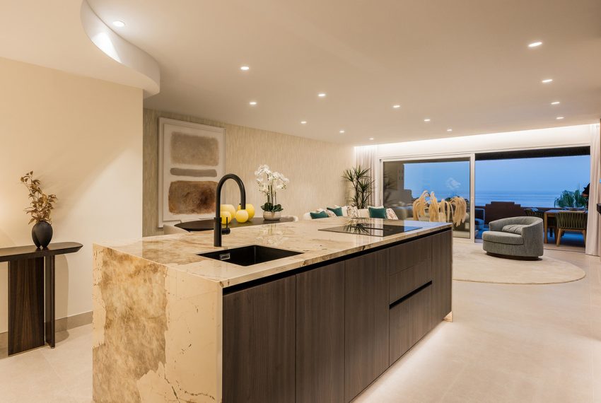 R5166178-Apartment-For-Sale-Estepona-Middle-Floor-Apartment-4-Beds-187-Built-15