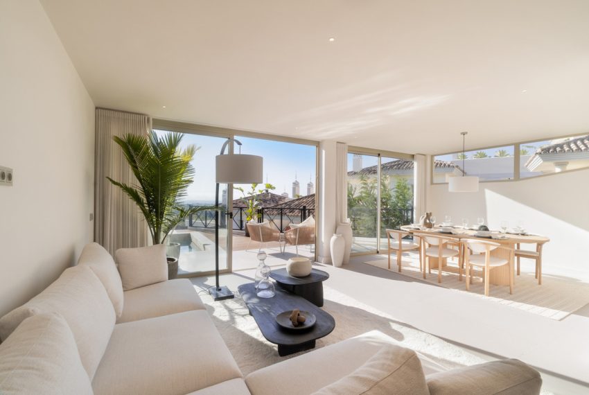 R5185435-Apartment-For-Sale-Nueva-Andalucia-Ground-Floor-Apartment-3-Beds-143-Built-2