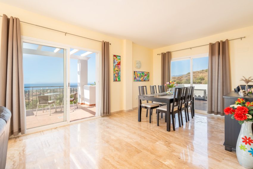 R5188114-Apartment-For-Sale-Calahonda-Penthouse-2-Beds-210-Built-4