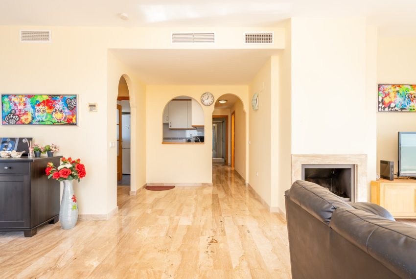 R5188114-Apartment-For-Sale-Calahonda-Penthouse-2-Beds-210-Built-6