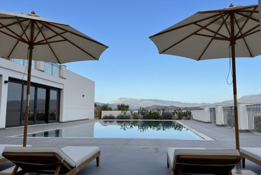R5256418-House-For-Sale-Coin-Detached-Villa-4-Beds-527-Built-9