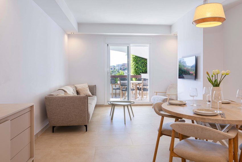 R5256679-Apartment-For-Sale-Nueva-Andalucia-Middle-Floor-Apartment-2-Beds-95-Built-3