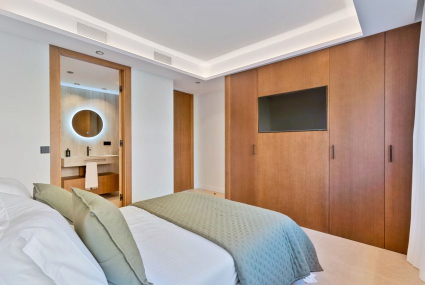 R5257228-Apartment-For-Sale-Nueva-Andalucia-Middle-Floor-Apartment-3-Beds-200-Built-16