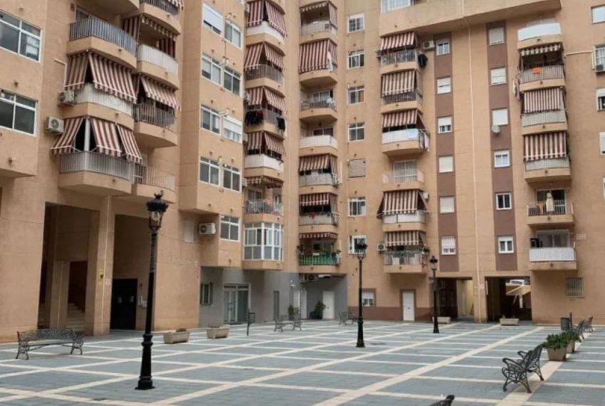 R5263942-Apartment-For-Sale-Estepona-Middle-Floor-Apartment-3-Beds-108-Built-2