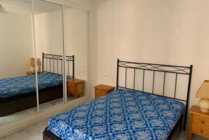 R5263942-Apartment-For-Sale-Estepona-Middle-Floor-Apartment-3-Beds-108-Built-4