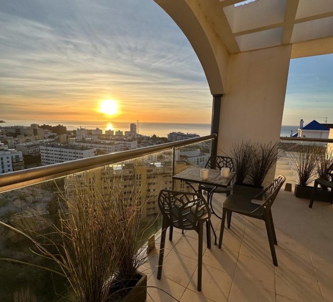 R5291479-Image 1-Penthouse - 3 Beds - 107 Built