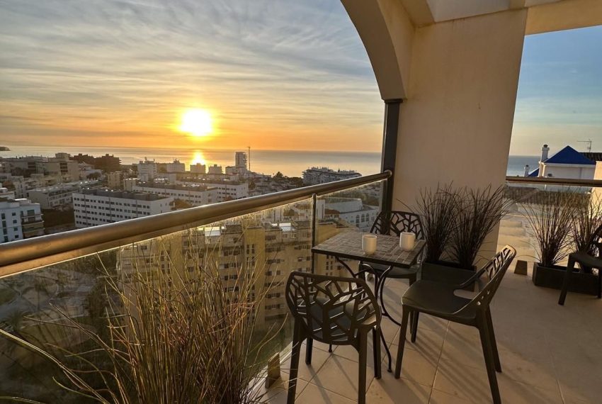 R5291479-Apartment-For-Sale-Estepona-Penthouse-3-Beds-107-Built