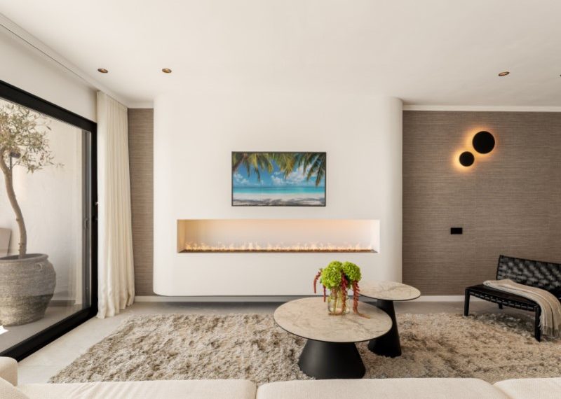 R5293885-Apartment-For-Sale-El-Madronal-Duplex-3-Beds-269-Built-2