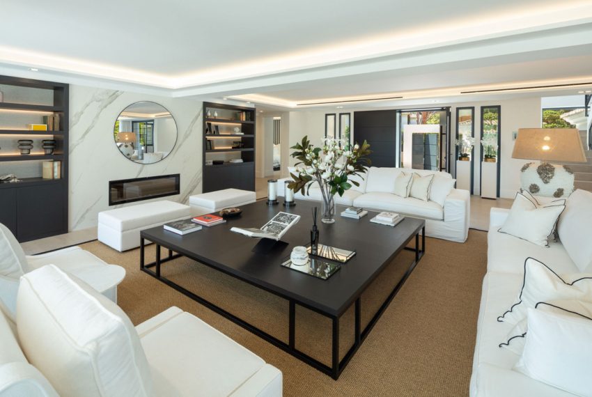 R5305297-House-For-Sale-Nueva-Andalucia-Detached-Villa-5-Beds-729-Built-5