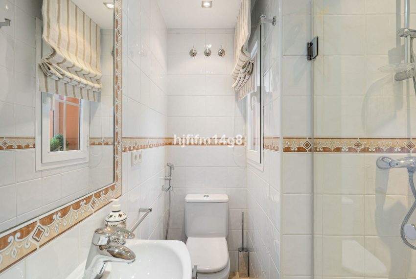 R5309341-Apartment-For-Sale-Nueva-Andalucia-Penthouse-3-Beds-232-Built-13