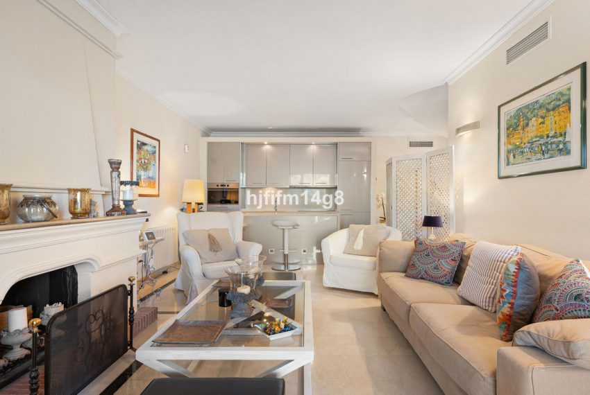 R5309341-Apartment-For-Sale-Nueva-Andalucia-Penthouse-3-Beds-232-Built-3