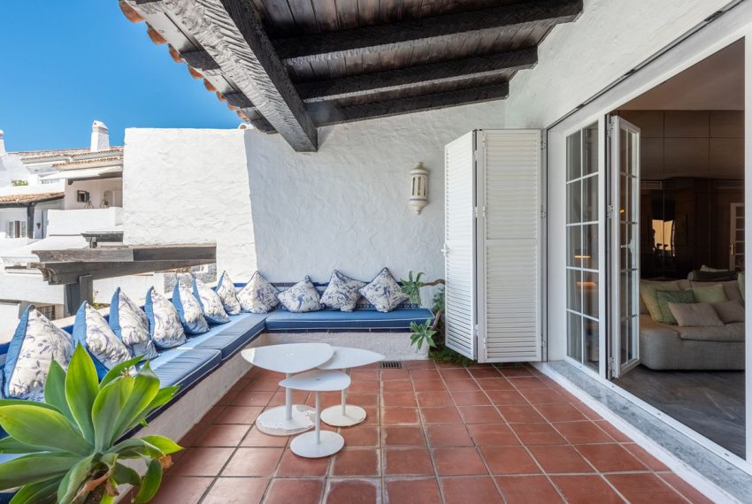 R5321065-Apartment-For-Sale-Marbella-Penthouse-2-Beds-156-Built-2