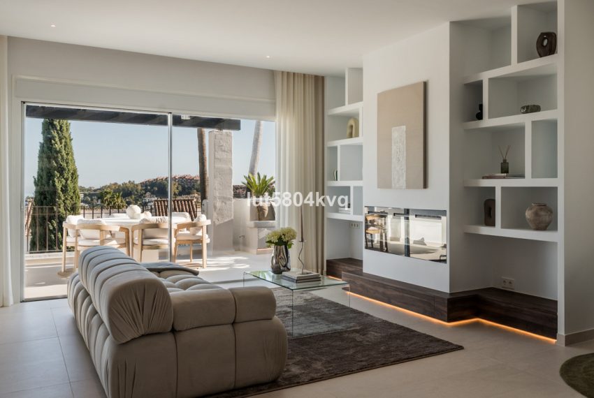 R5321377-Apartment-For-Sale-Nueva-Andalucia-Penthouse-Duplex-3-Beds-245-Built-1