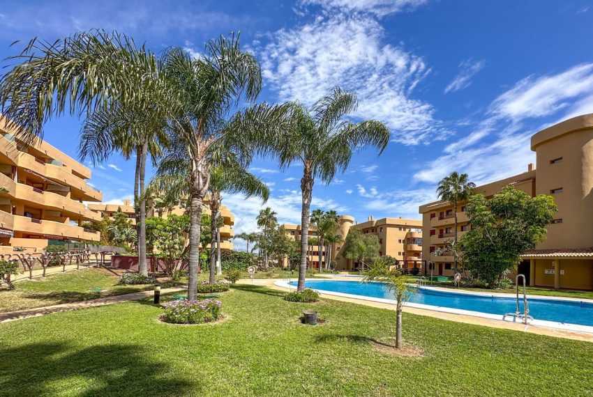 R5327449-Apartment-For-Sale-La-Cala-de-Mijas-Penthouse-2-Beds-106-Built-1