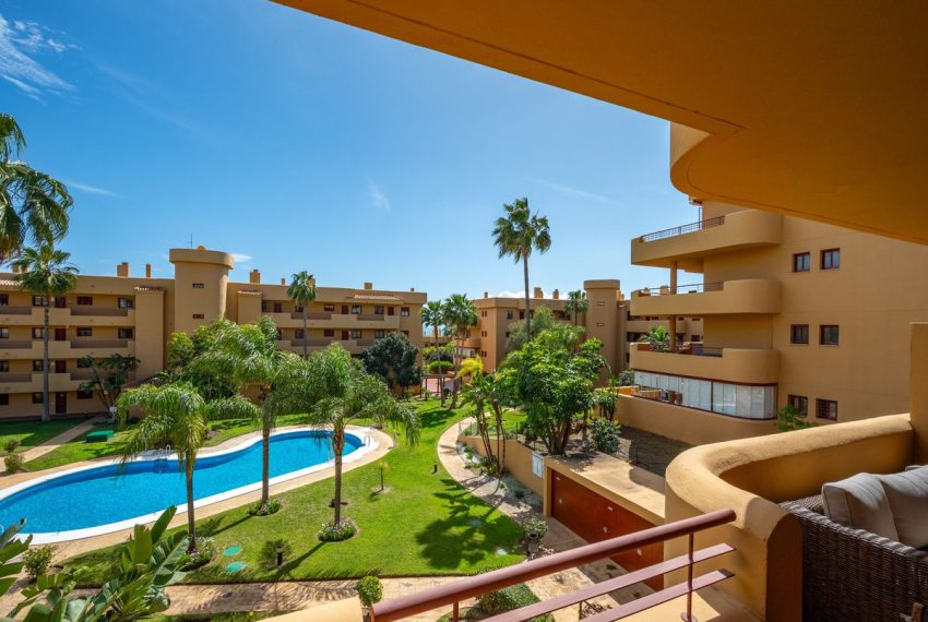 R5327449-Apartment-For-Sale-La-Cala-de-Mijas-Penthouse-2-Beds-106-Built-2