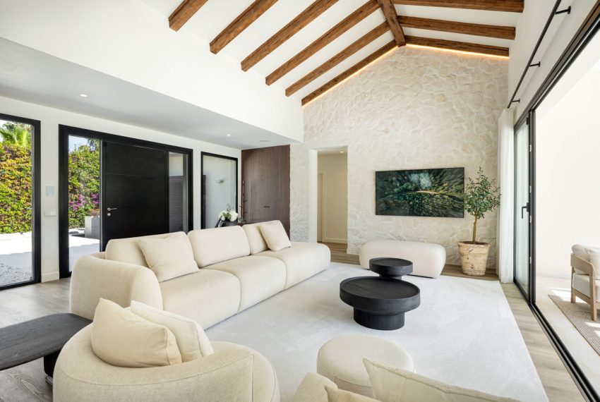 R5333518-House-For-Sale-Cortijo-Blanco-Detached-Villa-4-Beds-271-Built-3