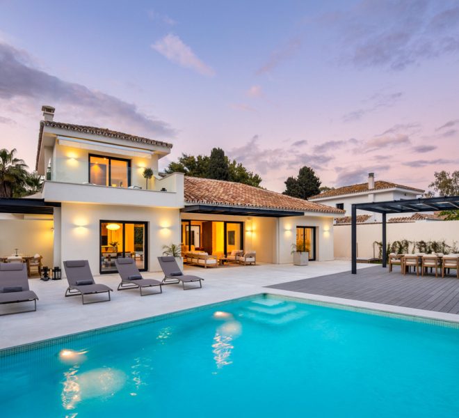R5333518-Image 1-Detached Villa - 4 Beds - 271 Built