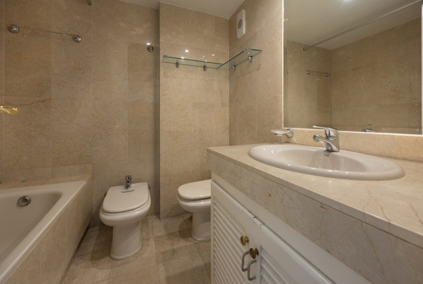 R5336584-Apartment-For-Sale-Nueva-Andalucia-Middle-Floor-Apartment-2-Beds-83-Built-17