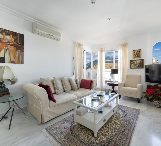R5336584-Image 1-Middle Floor Apartment - 2 Beds - 83 Built