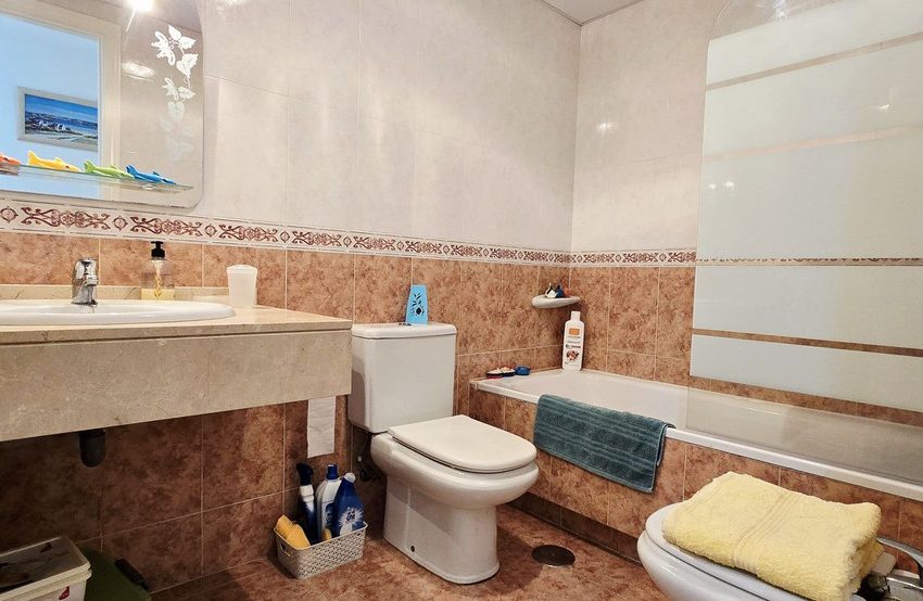 R5345995-Apartment-For-Sale-Nueva-Andalucia-Middle-Floor-Apartment-2-Beds-100-Built-9