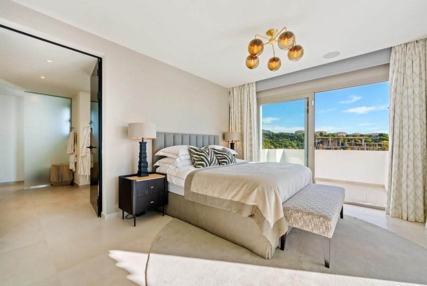 R5347582-Apartment-For-Sale-Aloha-Penthouse-Duplex-3-Beds-266-Built-18