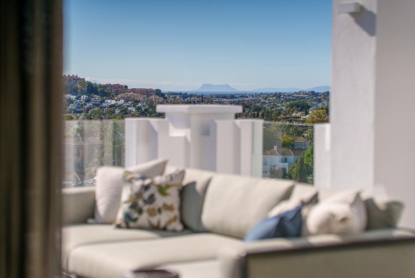 R5347582-Apartment-For-Sale-Aloha-Penthouse-Duplex-3-Beds-266-Built-6