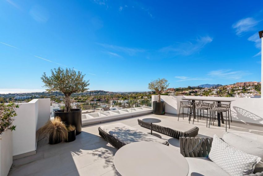 R5347582-Apartment-For-Sale-Aloha-Penthouse-Duplex-3-Beds-266-Built-9