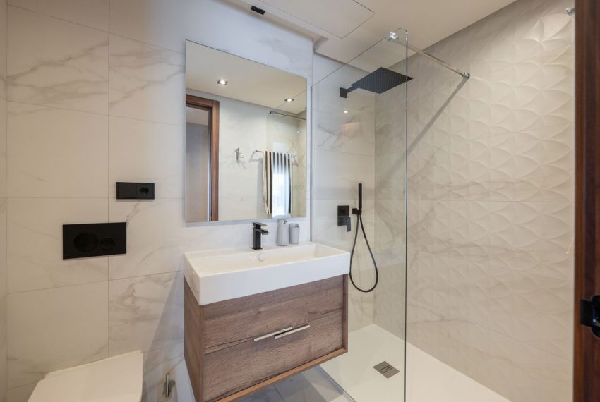 R5350480-Apartment-For-Sale-San-Pedro-de-Alcantara-Penthouse-3-Beds-169-Built-17