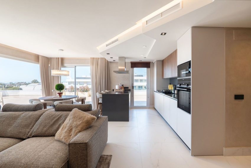R5350480-Apartment-For-Sale-San-Pedro-de-Alcantara-Penthouse-3-Beds-169-Built-2