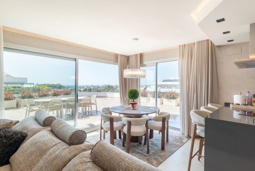 R5350480-Apartment-For-Sale-San-Pedro-de-Alcantara-Penthouse-3-Beds-169-Built