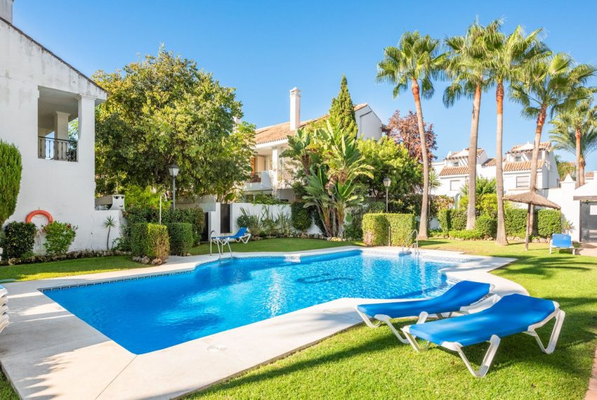 R5351053-Apartment-For-Sale-Nueva-Andalucia-Middle-Floor-Apartment-2-Beds-120-Built-1