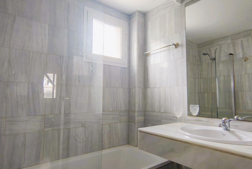 R5351053-Apartment-For-Sale-Nueva-Andalucia-Middle-Floor-Apartment-2-Beds-120-Built-17