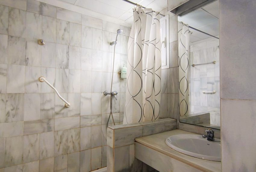 R5351053-Apartment-For-Sale-Nueva-Andalucia-Middle-Floor-Apartment-2-Beds-120-Built-19