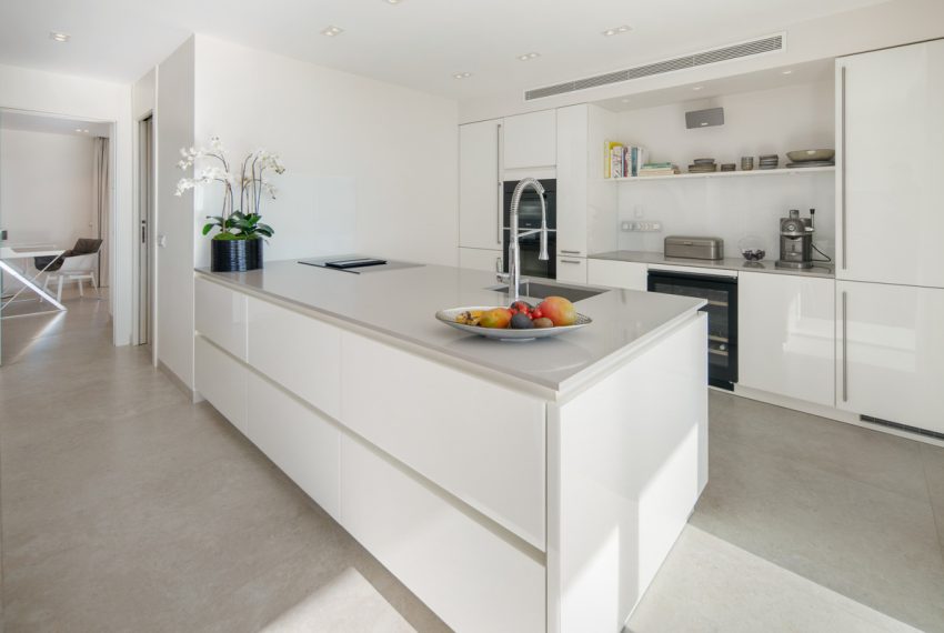 R5351137-Apartment-For-Sale-The-Golden-Mile-Penthouse-Duplex-3-Beds-156-Built-16