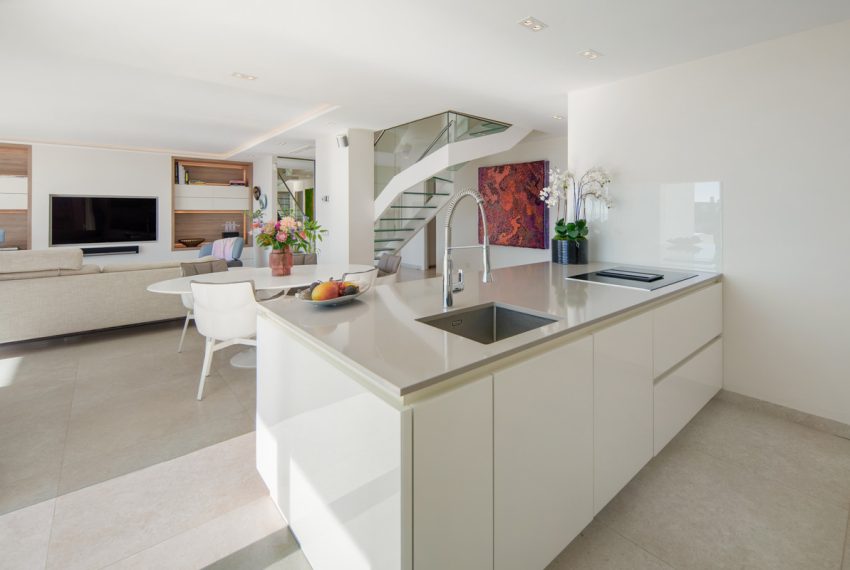 R5351137-Apartment-For-Sale-The-Golden-Mile-Penthouse-Duplex-3-Beds-156-Built-18