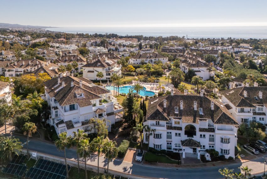 R5351137-Apartment-For-Sale-The-Golden-Mile-Penthouse-Duplex-3-Beds-156-Built-4