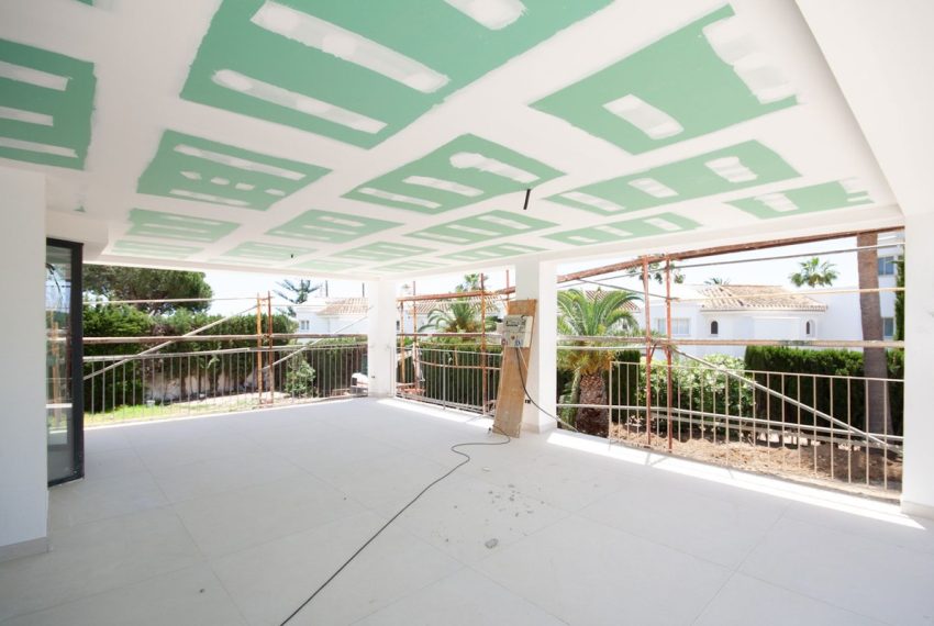 R5353399-House-For-Sale-Elviria-Detached-Villa-4-Beds-295-Built-10
