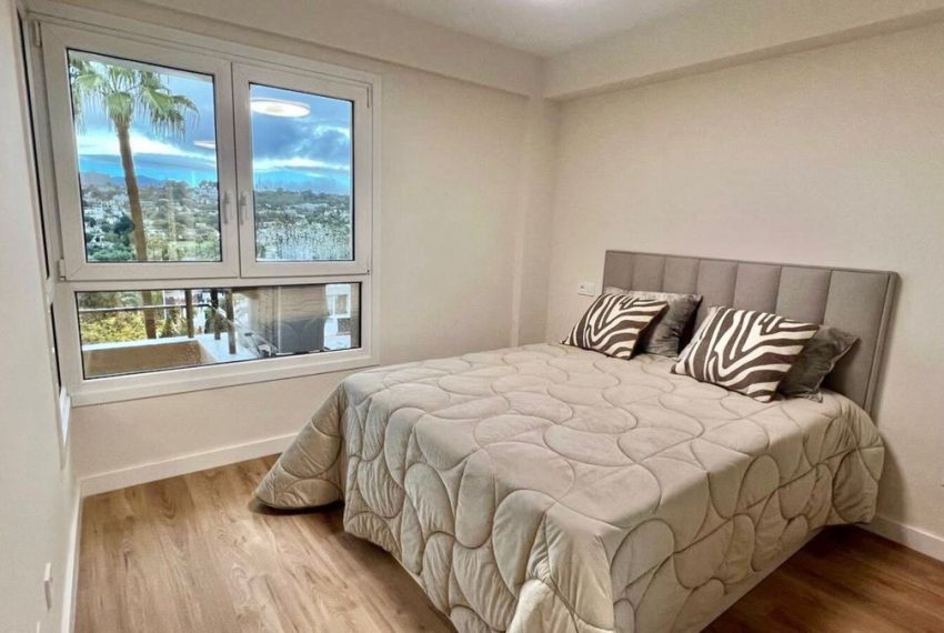 R5353585-Apartment-For-Sale-Nueva-Andalucia-Penthouse-1-Beds-45-Built-10