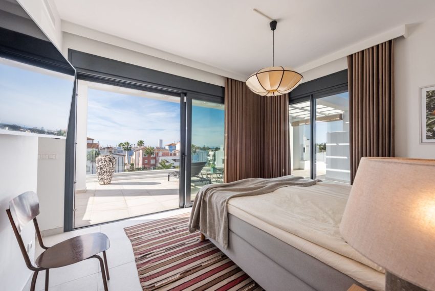 R5353594-Apartment-For-Sale-El-Paraiso-Penthouse-3-Beds-143-Built-13