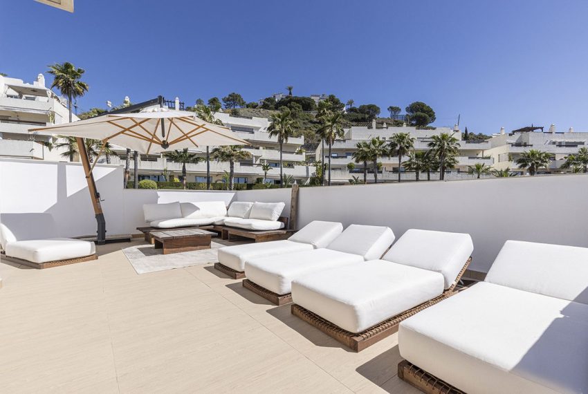 R5356144-Apartment-For-Sale-Benahavis-Penthouse-Duplex-3-Beds-160-Built