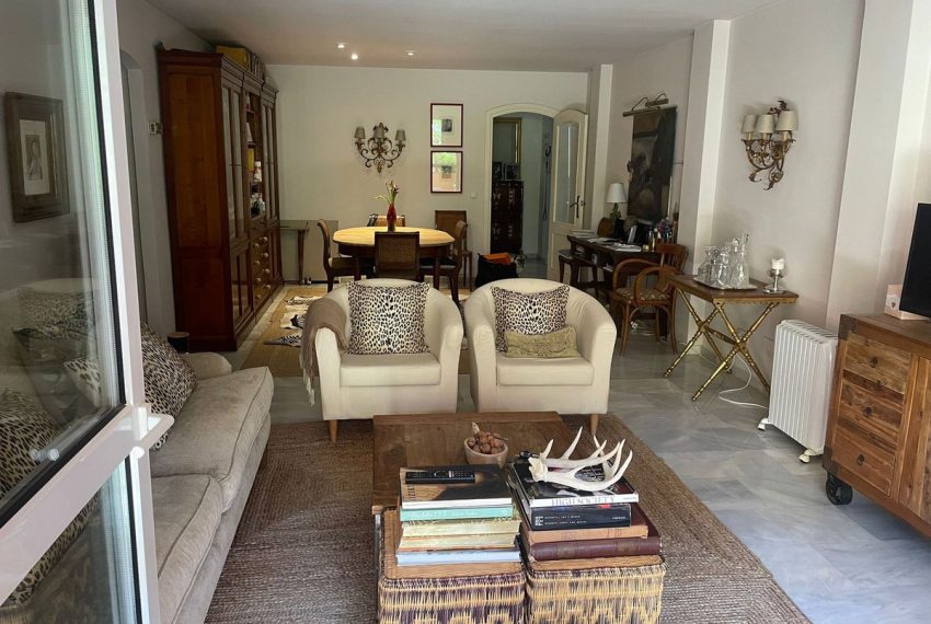 R5356399-Apartment-For-Sale-The-Golden-Mile-Middle-Floor-Apartment-2-Beds-117-Built-1
