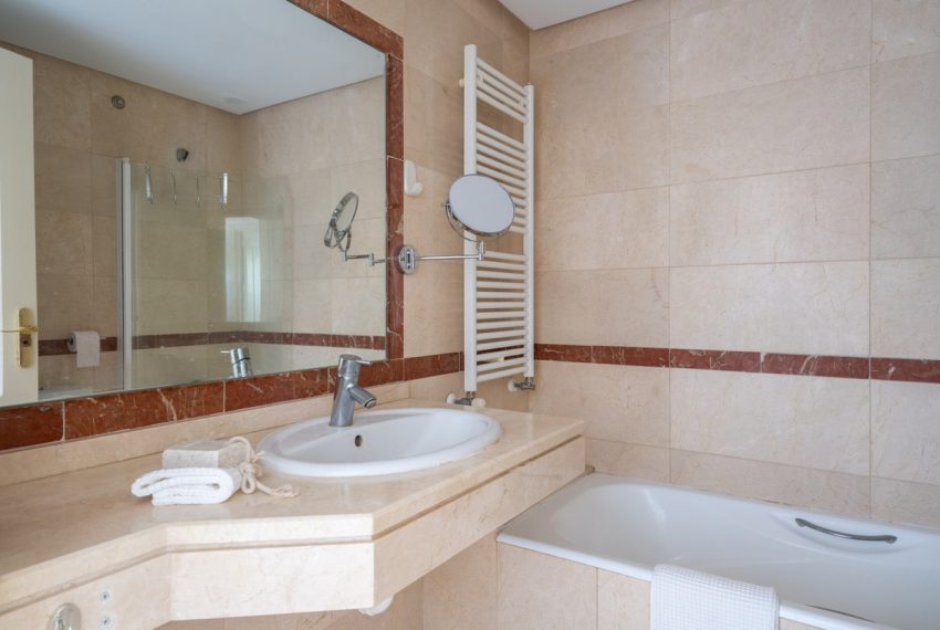 R5357056-Apartment-For-Sale-Nueva-Andalucia-Middle-Floor-Apartment-3-Beds-164-Built-12