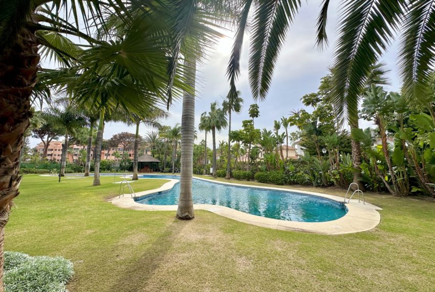 R5357068-Apartment-For-Sale-Puerto-Banus-Middle-Floor-Apartment-2-Beds-144-Built-1