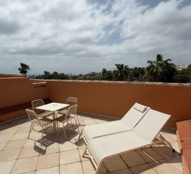 R5357641-Image 1-Middle Floor Apartment - 2 Beds - 93 Built