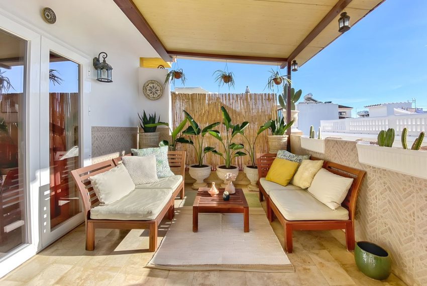 R5358106-Apartment-For-Sale-Marbella-Penthouse-1-Beds-61-Built