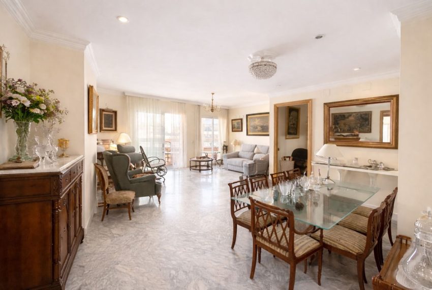R5358244-Apartment-For-Sale-Marbella-Middle-Floor-Apartment-3-Beds-178-Built-1