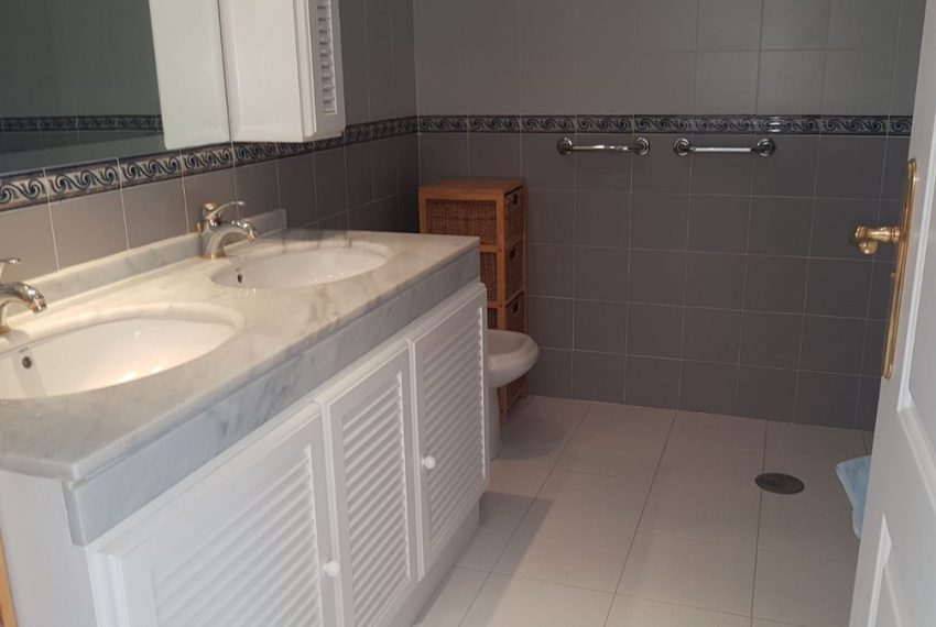 R5358280-Apartment-For-Sale-Miraflores-Penthouse-3-Beds-148-Built-10
