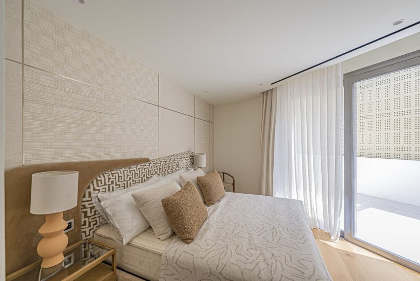R5358430-Apartment-For-Sale-The-Golden-Mile-Ground-Floor-Apartment-1-Beds-87-Built-17