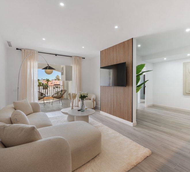 R5358859-Image 1-Middle Floor Apartment - 3 Beds - 114 Built