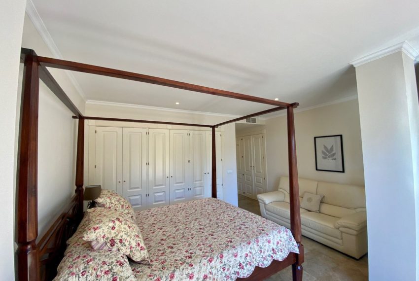 R5359255-Apartment-For-Sale-The-Golden-Mile-Middle-Floor-Apartment-3-Beds-177-Built-16
